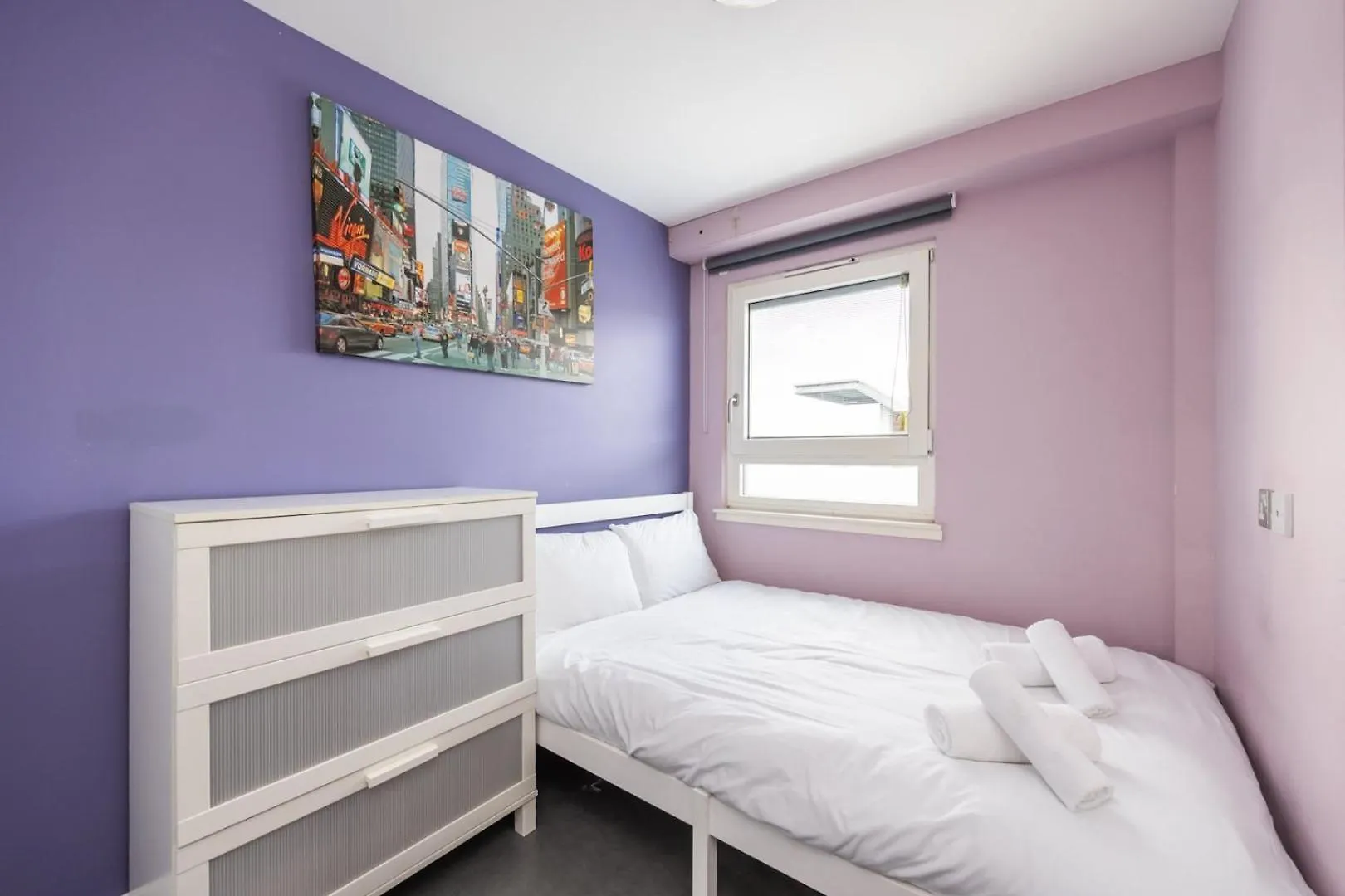Guestready - Modern Home Near Craigmillar Area Edinburgh 0*,  Großbritannien